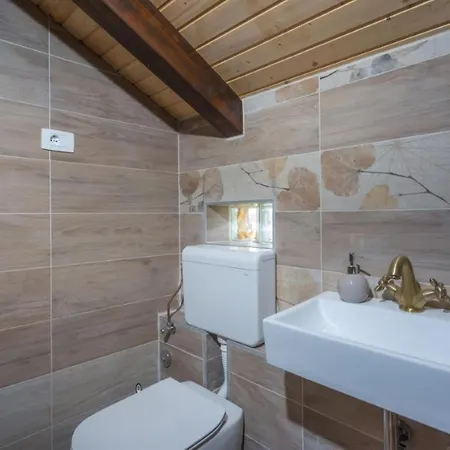 Charmante Ferienvilla Krka Prázdninový dům *